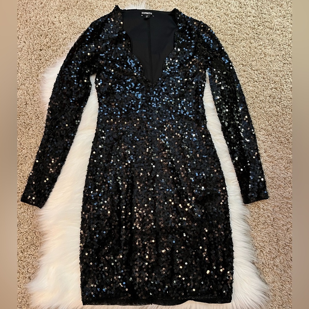 EXPRESS V-Neck Sequin Dress Black size XS